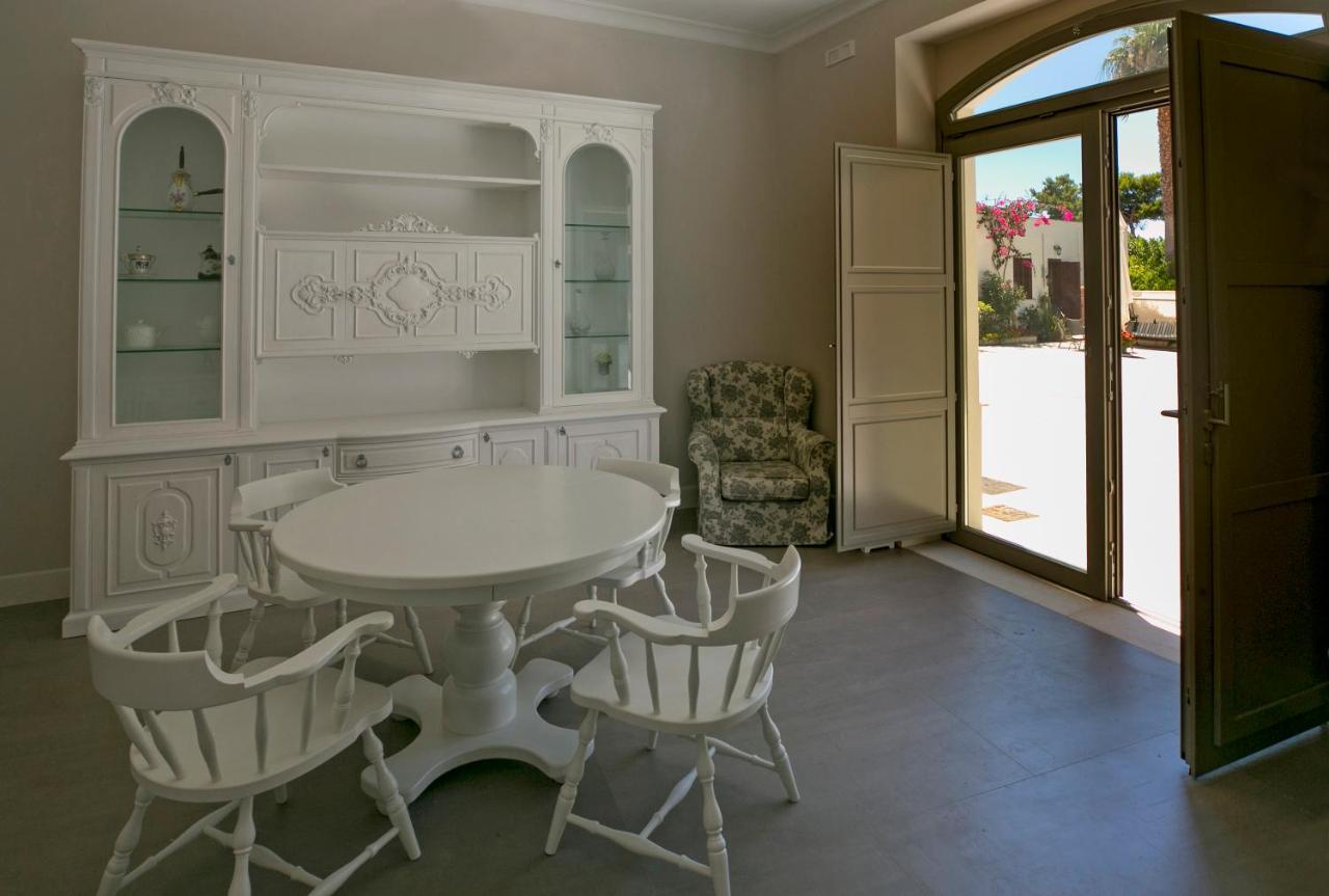 Villa Pampalone - B&B In Dimora Storica ตราปานี ภายนอก รูปภาพ